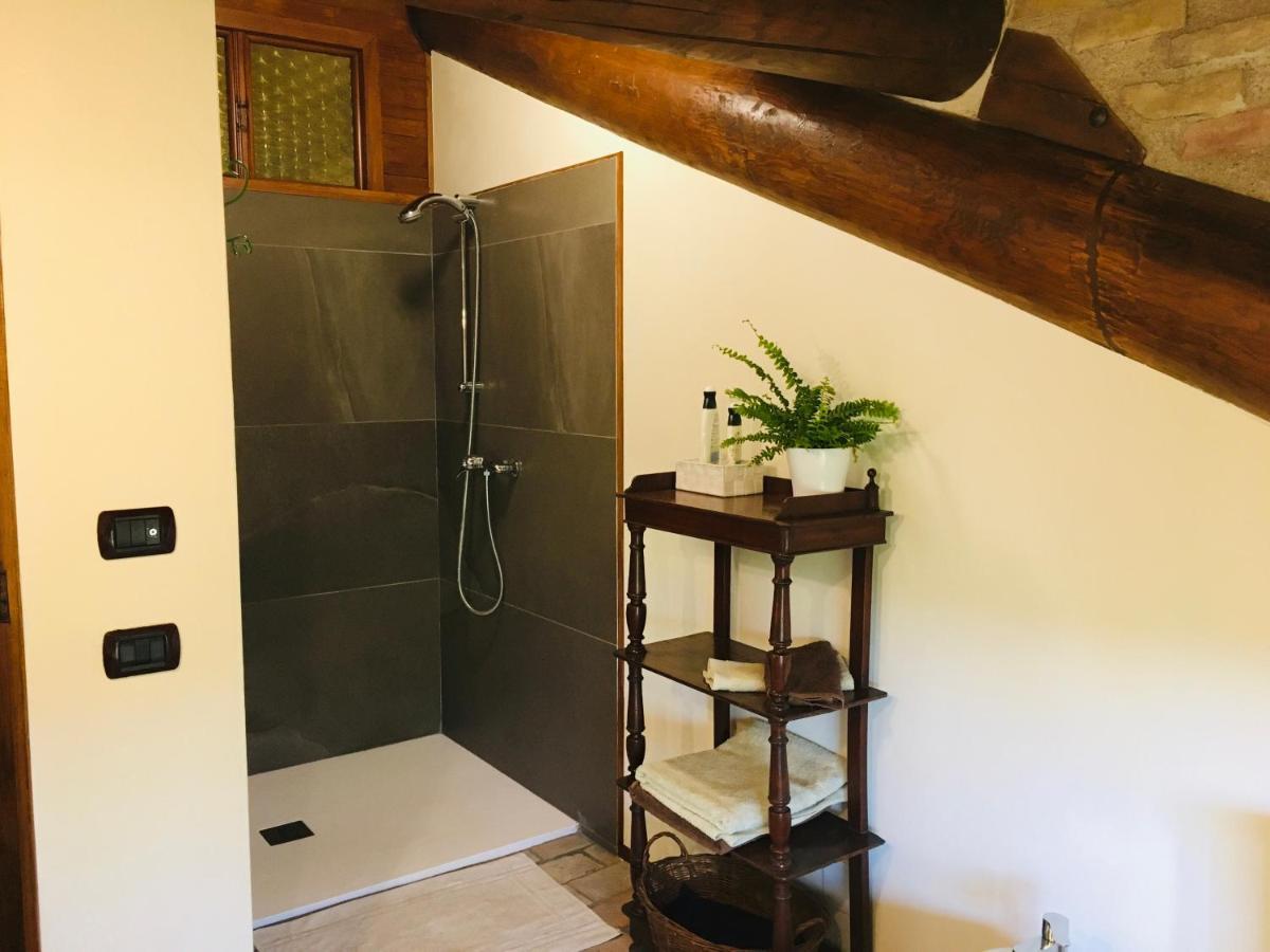 B&B Ai Tre Confini Monzambano Exteriör bild
