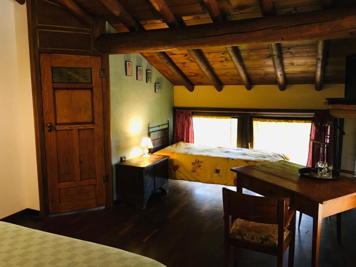 B&B Ai Tre Confini Monzambano Exteriör bild