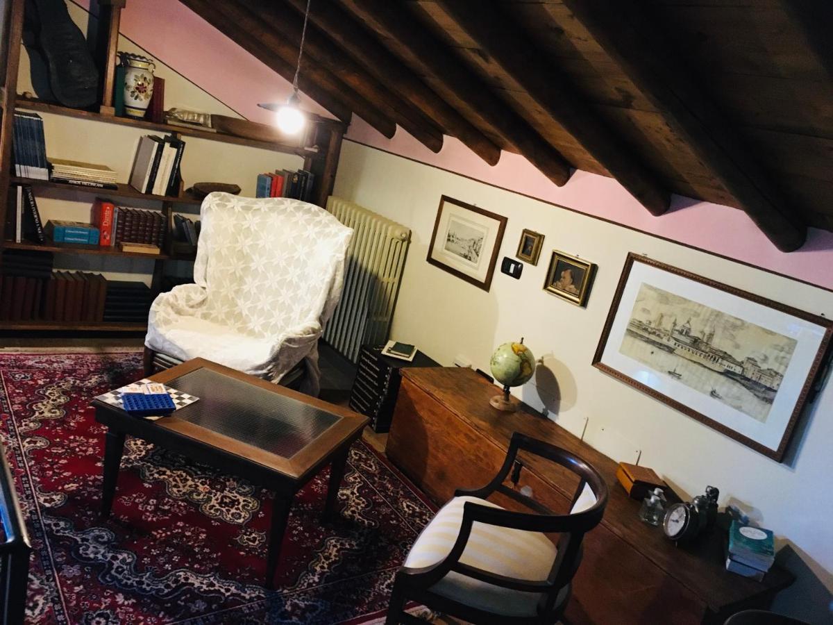 B&B Ai Tre Confini Monzambano Exteriör bild